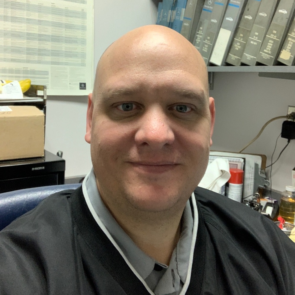 Meet your Posher, Tony